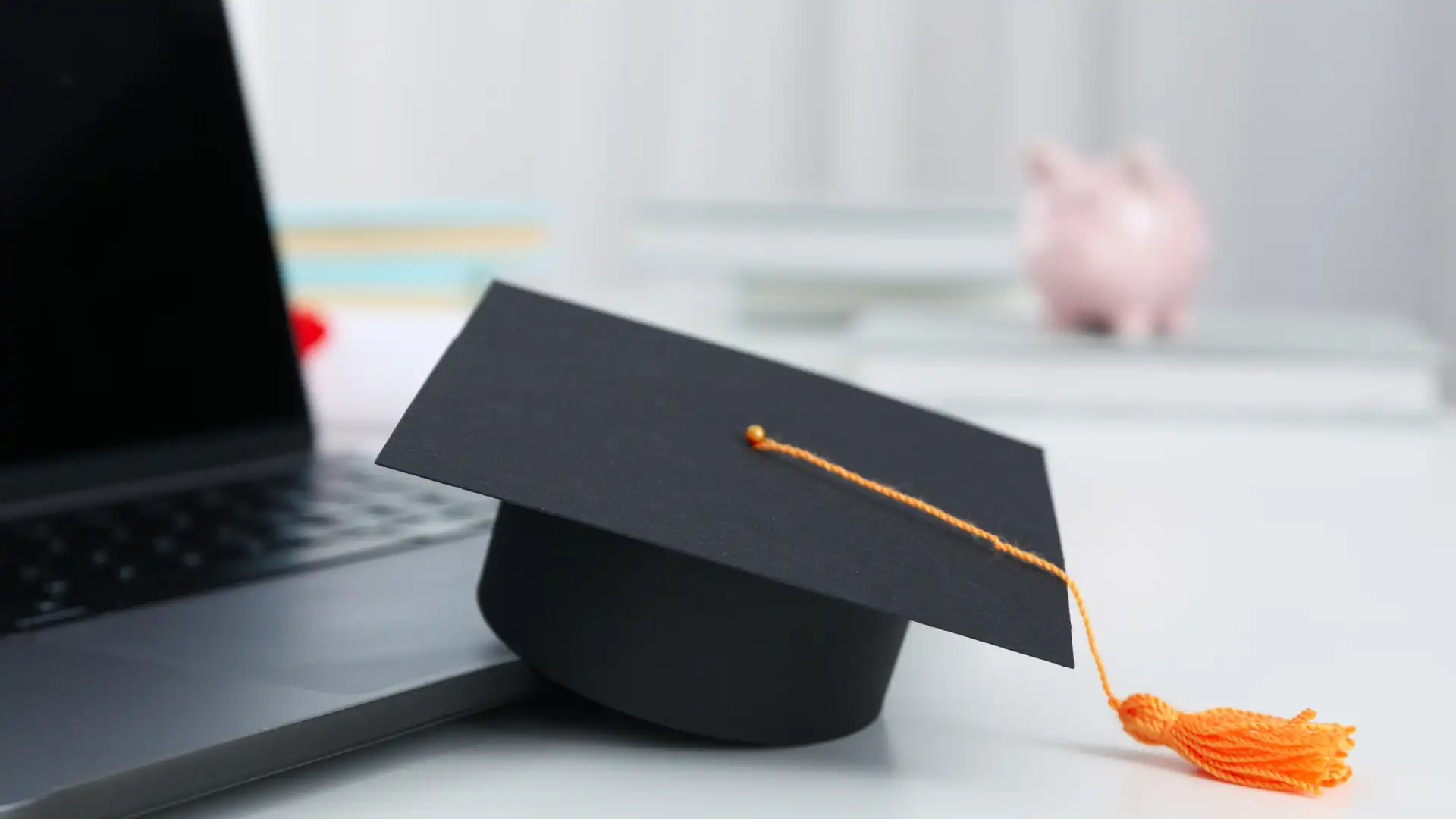 Djarum Beasiswa Plus 2026 untuk Mahasiswa D4 dan S1