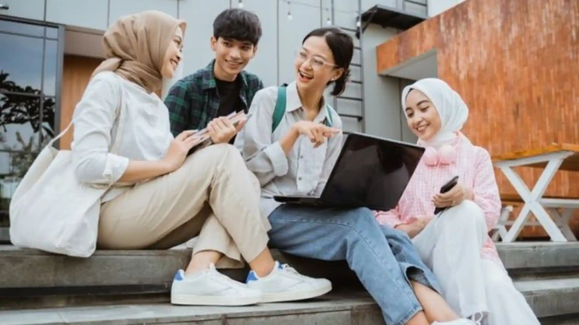Keuntungan Daftar PTKIN 2026, Lulusannya Go International